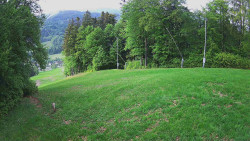 Prostřední část sjezdovky a snowpark