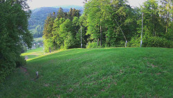 Prostřední část sjezdovky a snowpark