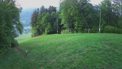 Prostřední část sjezdovky a snowpark