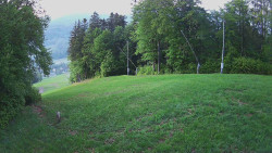 Prostřední část sjezdovky a snowpark