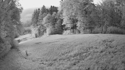 Prostřední část sjezdovky a snowpark
