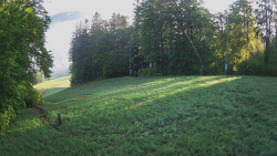 Prostřední část sjezdovky a snowpark