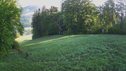 Prostřední část sjezdovky a snowpark