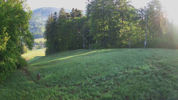 Prostřední část sjezdovky a snowpark