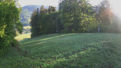 Prostřední část sjezdovky a snowpark