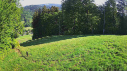 Prostřední část sjezdovky a snowpark