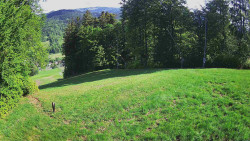 Prostřední část sjezdovky a snowpark