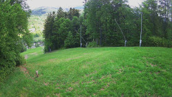 Prostřední část sjezdovky a snowpark