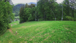 Prostřední část sjezdovky a snowpark