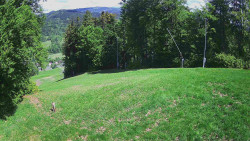 Prostřední část sjezdovky a snowpark