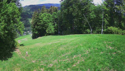 Prostřední část sjezdovky a snowpark