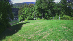 Prostřední část sjezdovky a snowpark