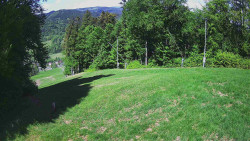 Prostřední část sjezdovky a snowpark