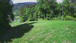 Prostřední část sjezdovky a snowpark
