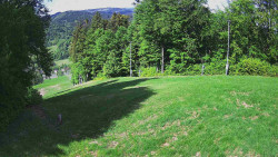 Prostřední část sjezdovky a snowpark