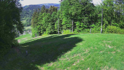 Prostřední část sjezdovky a snowpark