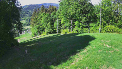 Prostřední část sjezdovky a snowpark