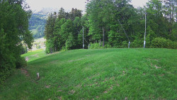 Prostřední část sjezdovky a snowpark