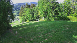 Prostřední část sjezdovky a snowpark