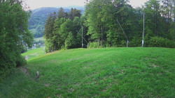Prostřední část sjezdovky a snowpark