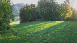 Prostřední část sjezdovky a snowpark