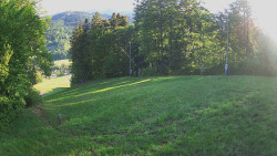 Prostřední část sjezdovky a snowpark