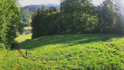 Prostřední část sjezdovky a snowpark