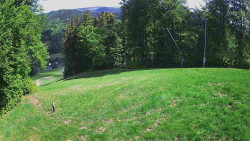 Prostřední část sjezdovky a snowpark