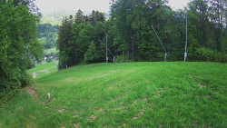 Prostřední část sjezdovky a snowpark