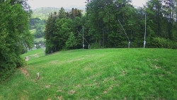 Prostřední část sjezdovky a snowpark