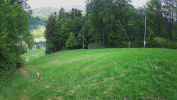 Prostřední část sjezdovky a snowpark