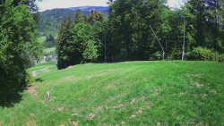 Prostřední část sjezdovky a snowpark
