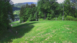 Prostřední část sjezdovky a snowpark