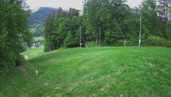 Prostřední část sjezdovky a snowpark