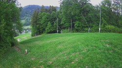 Prostřední část sjezdovky a snowpark