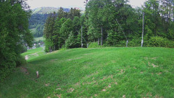Prostřední část sjezdovky a snowpark