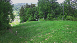 Prostřední část sjezdovky a snowpark