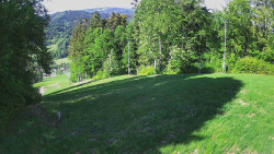 Prostřední část sjezdovky a snowpark