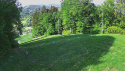 Prostřední část sjezdovky a snowpark