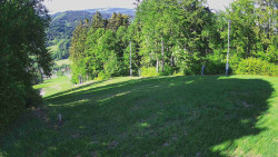Prostřední část sjezdovky a snowpark