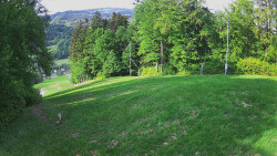 Prostřední část sjezdovky a snowpark