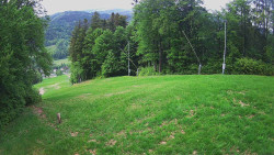 Prostřední část sjezdovky a snowpark