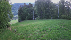 Prostřední část sjezdovky a snowpark