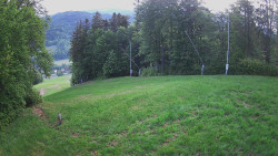 Prostřední část sjezdovky a snowpark