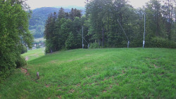 Prostřední část sjezdovky a snowpark