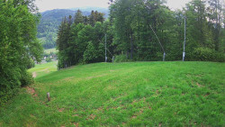 Prostřední část sjezdovky a snowpark