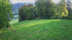 Prostřední část sjezdovky a snowpark