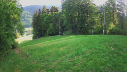 Prostřední část sjezdovky a snowpark