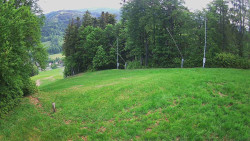 Prostřední část sjezdovky a snowpark