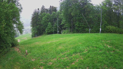 Prostřední část sjezdovky a snowpark